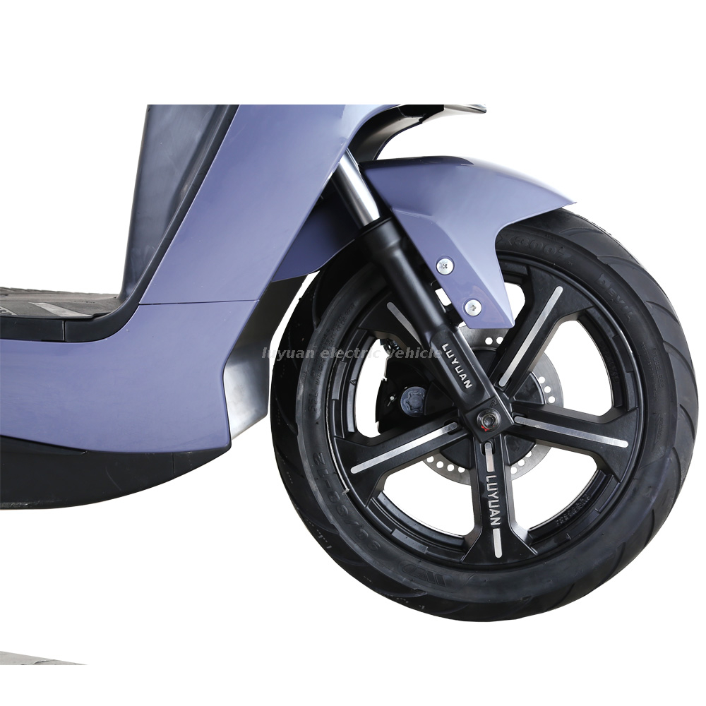 Sepeda Motor Listrik MKK-12